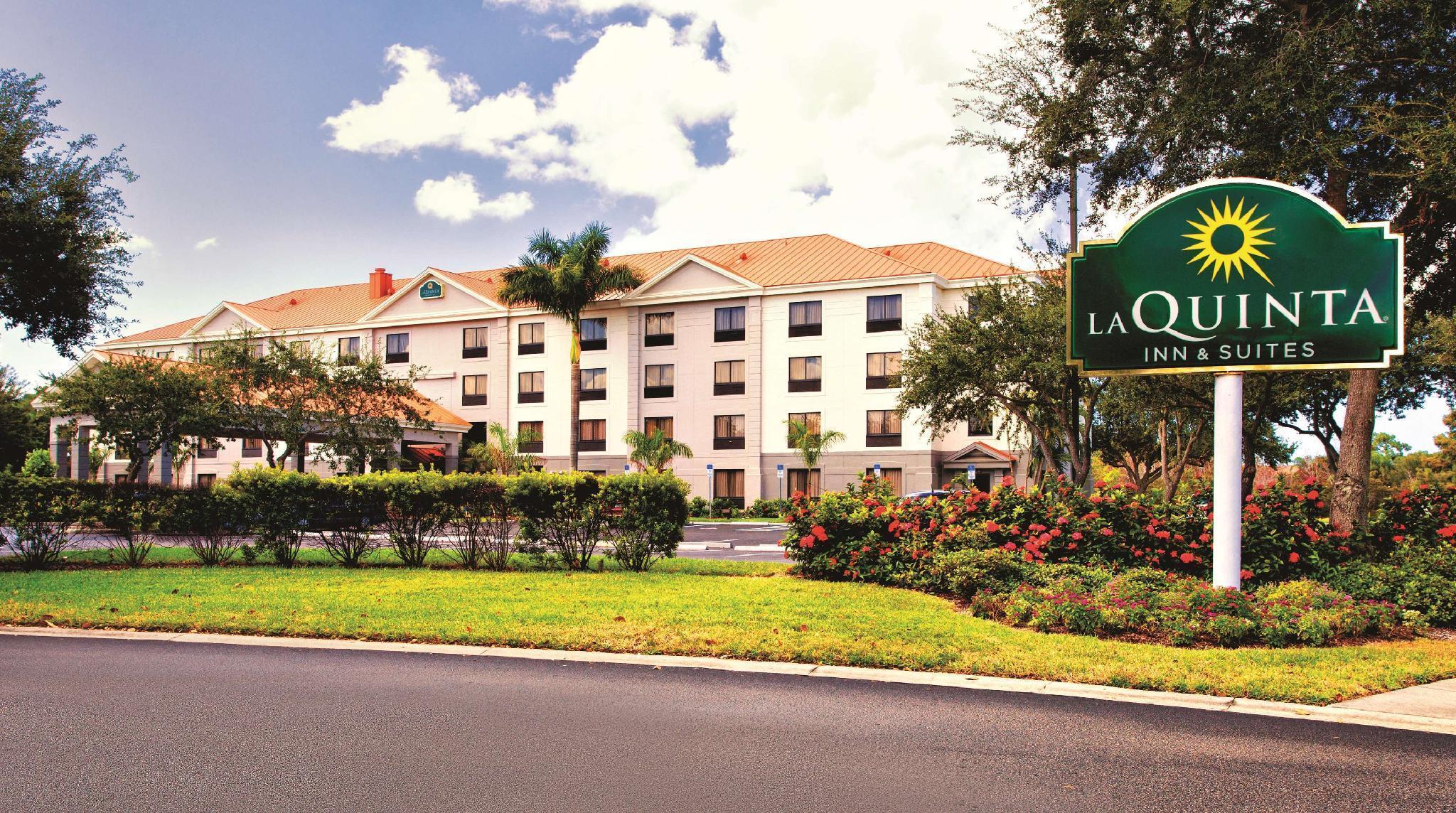 Hotel La Quinta By Wyndham Bonita Springs Naples North Extérieur photo