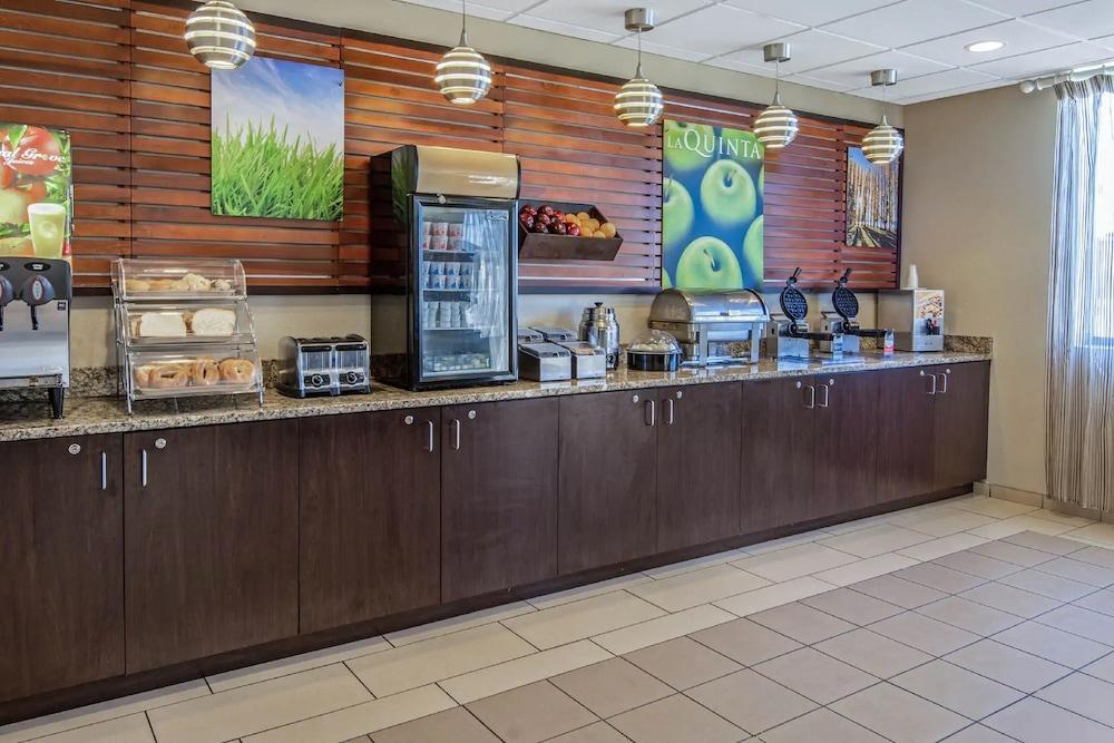 Hotel La Quinta By Wyndham Bonita Springs Naples North Extérieur photo