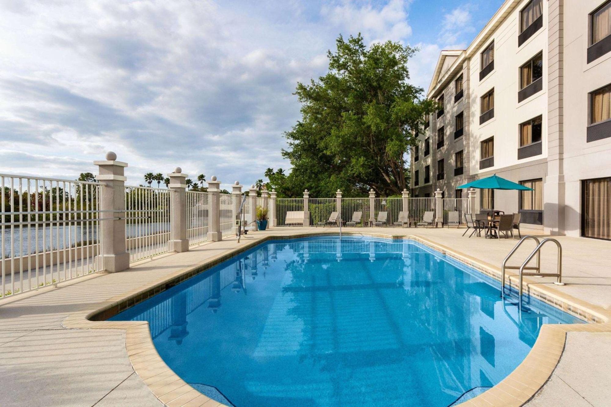 Hotel La Quinta By Wyndham Bonita Springs Naples North Extérieur photo