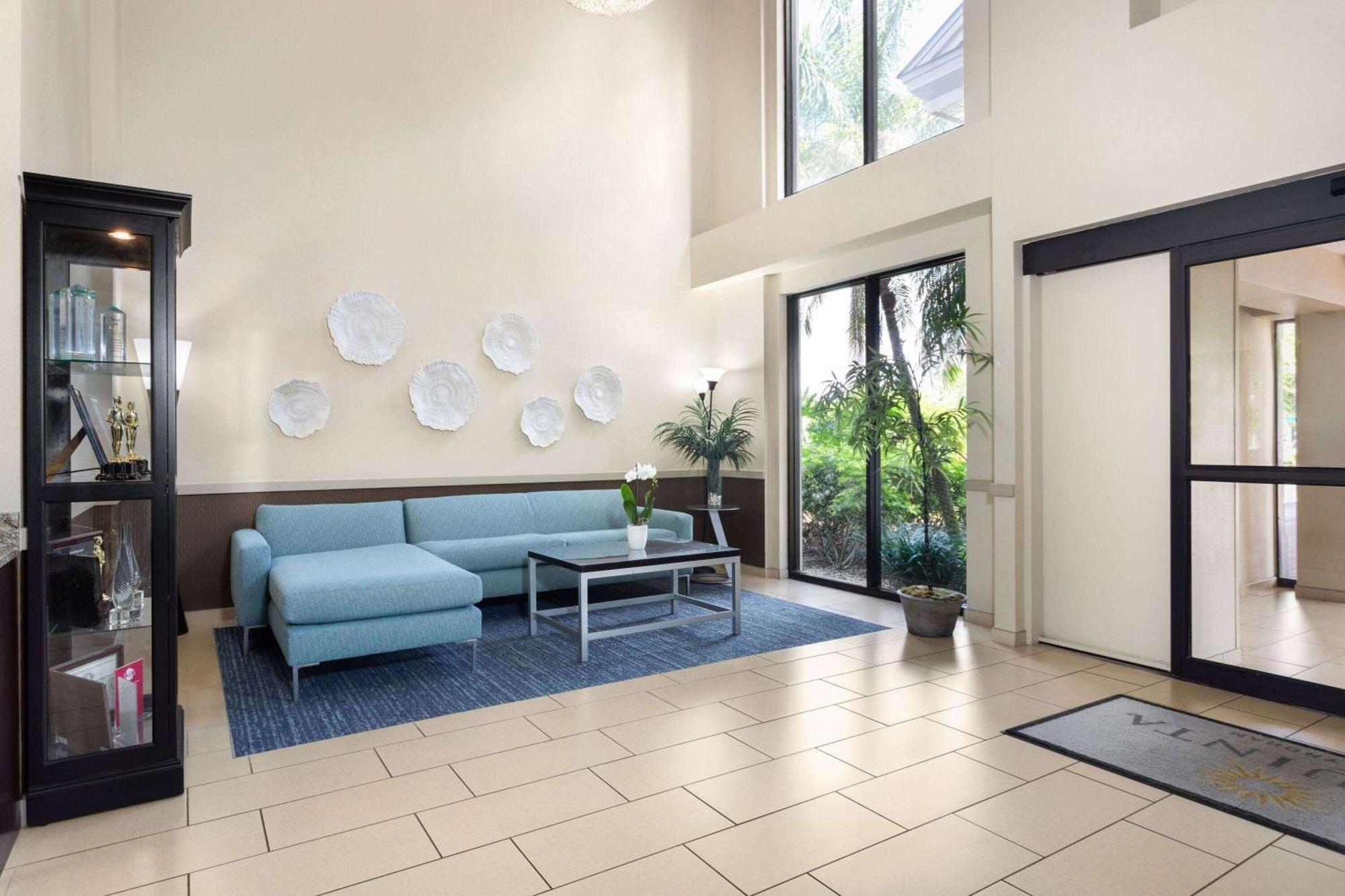 Hotel La Quinta By Wyndham Bonita Springs Naples North Extérieur photo