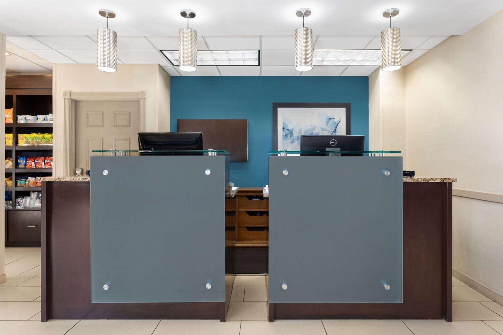 Hotel La Quinta By Wyndham Bonita Springs Naples North Extérieur photo