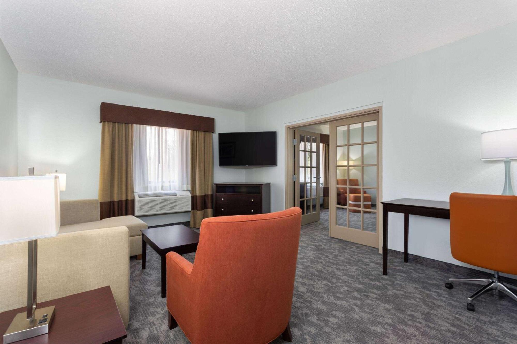 Hotel La Quinta By Wyndham Bonita Springs Naples North Extérieur photo