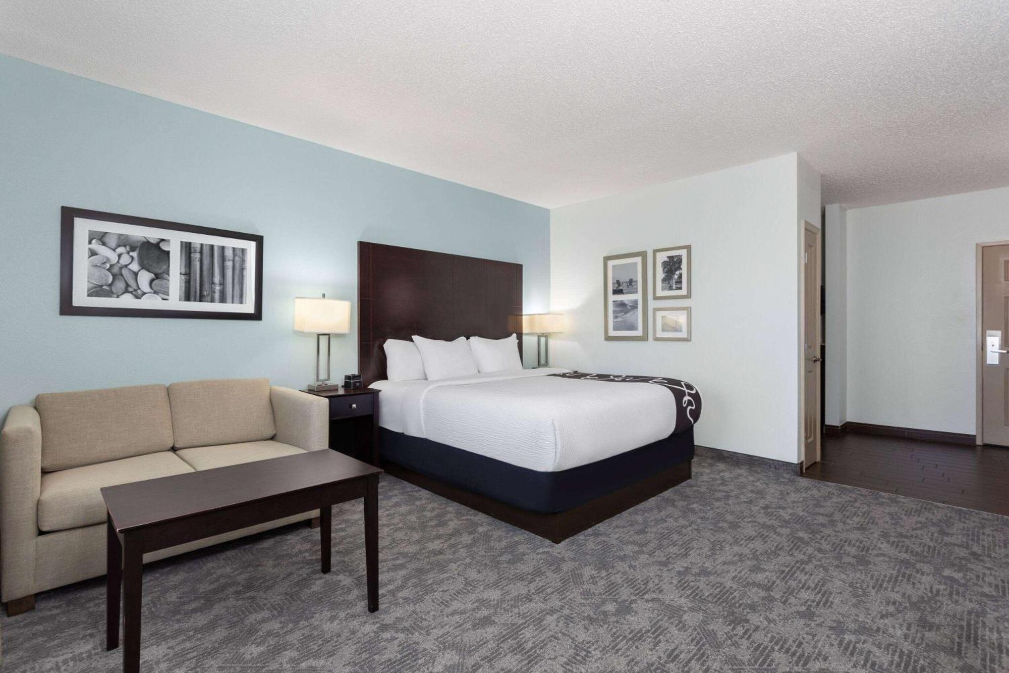 Hotel La Quinta By Wyndham Bonita Springs Naples North Extérieur photo